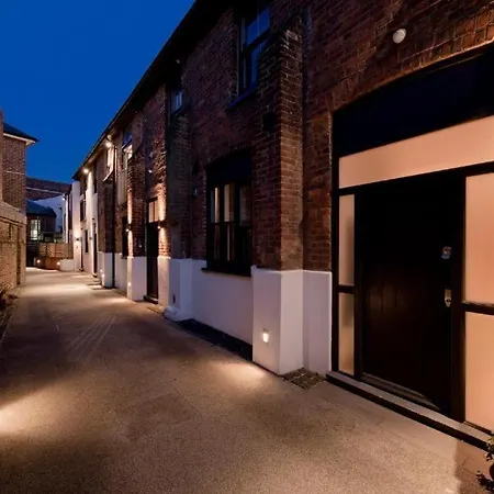 Central Two Bedroom Apartments St Albans By Central Stays Short Lets & Serviced Accommodation With Free Parking Room photo