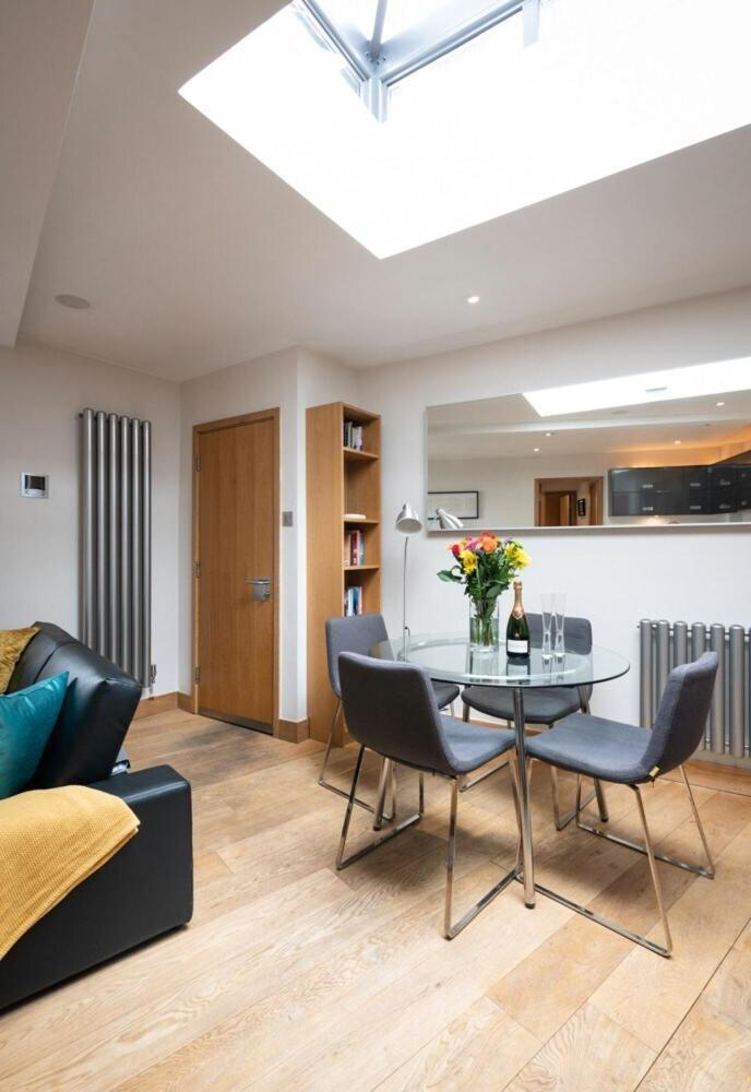 Two Bedroom By Short Lets & Serviced With Free Parking St Albans